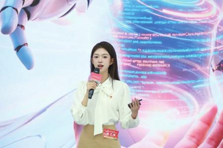 孙艺楠叩击人心的理论宣讲在全国大赛中脱颖而出图片由受访者提供