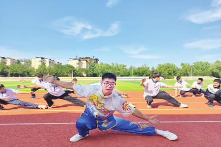 以体铸魂、以体育人。 图片由受访者提供
